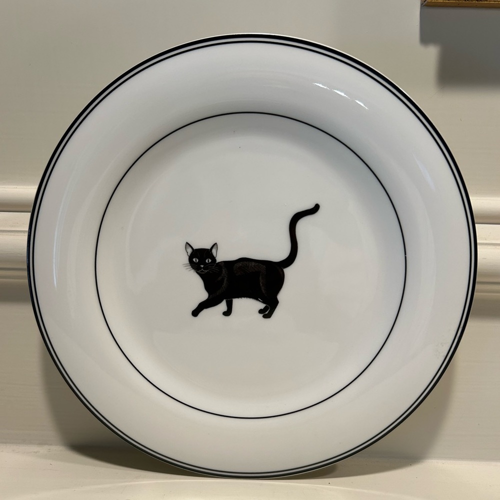 Grandinroad Halloween Icon Plates - Set of 4 - Picture 9 of 9